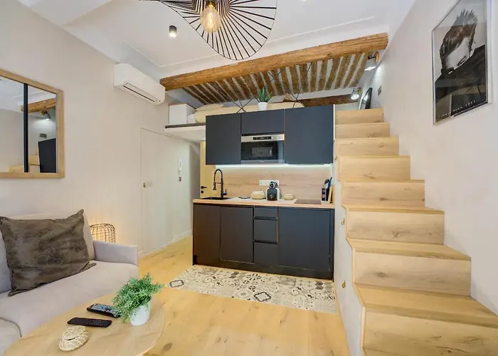 Duplex Mezzanine Near Shops & Cafes * Антіб